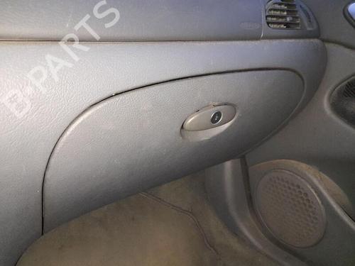 Glove box CITROËN C5 I (DC_) 2.2 HDi (DC4HXB, DC4HXE) BP28297238C95