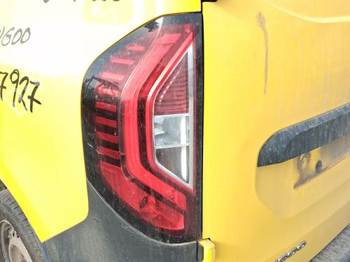 Used Left taillight Left taillight 37644562 37644562