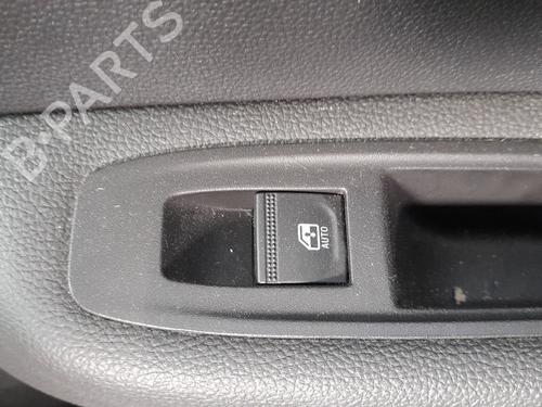 right-rear-window-switch-renault-clio-v-b7_-2019-33854483 main image