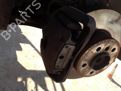 Used Right front brake caliper BMW 7 (E65, E66, E67) 730 d (218 hp) 29730457
