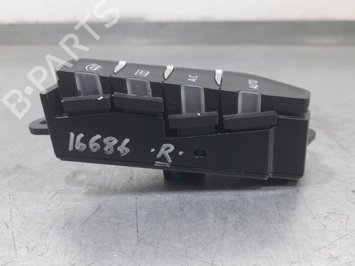 Switch LYNK & CO 01 PHEV | BP32208894I30 - Image 3