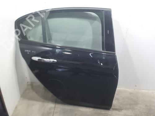 Dør højre bagtil Dør højre bagtil 38256608 38256608