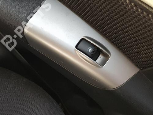 Used Left rear window switch KIA SPORTAGE II (JE_, KM_) [2004-2011]  11366546