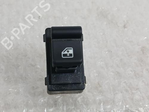 left-rear-window-switch-fiat-500x-334_-2014-33467825 main image