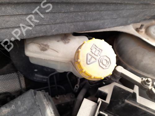 Used Brake master cylinder FORD FIESTA V (JH_, JD_) 1.4 16V (80 hp) 30152178