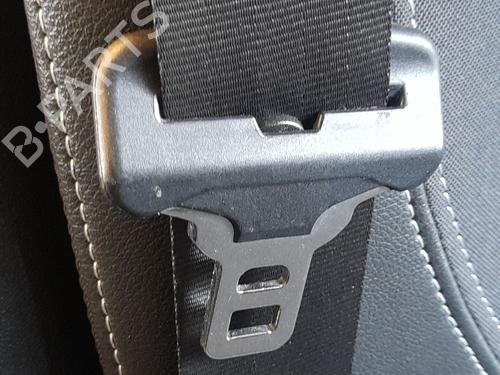 Sikkerhedssele bag højre Sikkerhedssele bag højre RENAULT LAGUNA III (BT0/1) 2.0 dCi (BT01, BT08, BT09, BT0E, BT0K, BT12, BT1C, BT1D,... (150 hp) 37217033 37217033