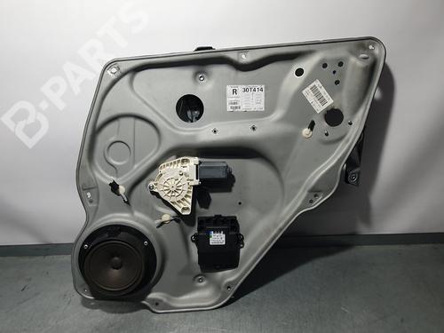 Used Rear right window mechanism Rear right window mechanism MERCEDES-BENZ B-CLASS Sports Tourer (W245) B 180 CDI (245.207) (109 hp) 8909204 8909204