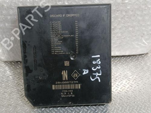 Fuse box RENAULT MEGANE IV Hatchback (B9A/M/N_) 1.5 dCi 110 (B9A3) | BP40534333E1 - Image 2