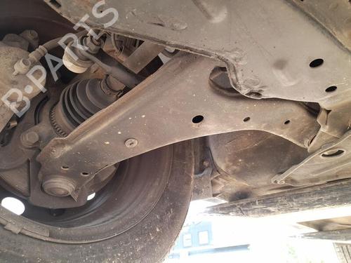 Used Right front suspension arm KIA CERATO I Saloon (LD) [2004-2011]  28376856