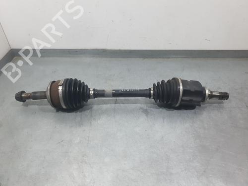 Used Left front driveshaft Left front driveshaft TOYOTA AURIS (_E18_) 1.4 D-4D (NDE180_, NDE180R) (90 hp) 33831677 33831677