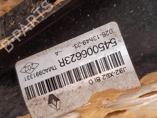 Used Right front suspension arm RENAULT EXPRESS Box Body/MPV [2021-2025]  26529730