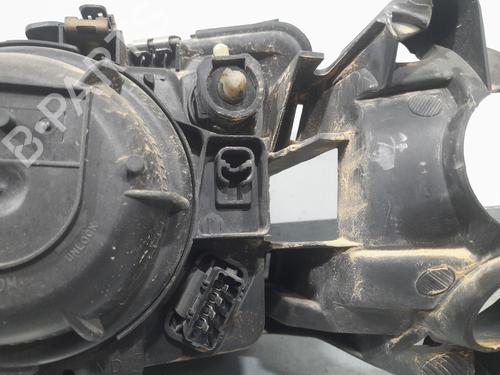 Right headlight VOLVO S80 I (184) 2.4 | BP27611875C29