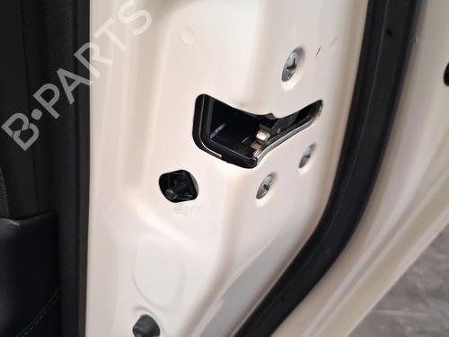rear-right-lock-nissan-leaf-ze1-2017-37644519 main image