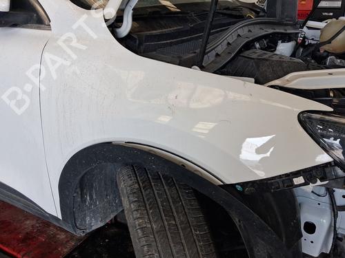 right-front-fenders-mg-mg-hs-as23-2018-39658547 main image