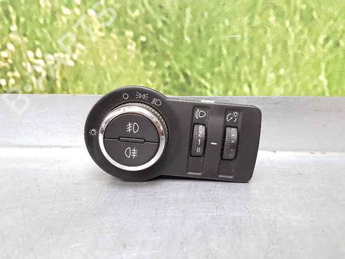 Used Headlight switch CHEVROLET CRUZE (J300) [2009-2025]  3015548