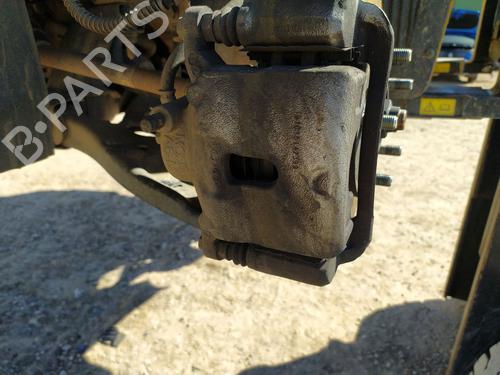 Bremssattel links vorne für KIA CEE'D (JD) 1.6 CRDi 136 (136 hp) 24593903