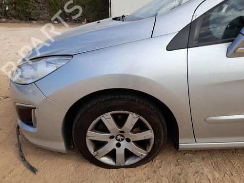 Used Left front fenders PEUGEOT 308 I (4A_, 4C_) 1.6 HDi (109 hp) 28293988