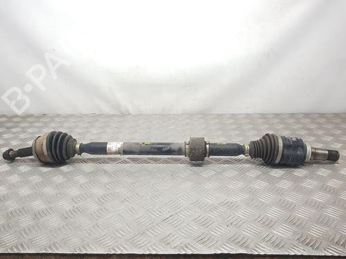 Used Right front driveshaft TOYOTA COROLLA Hatchback (_E21_, _EA1_, _EH1_) 1.8 Hybrid (ZWE211, ZWE219) (122 hp) 23501804