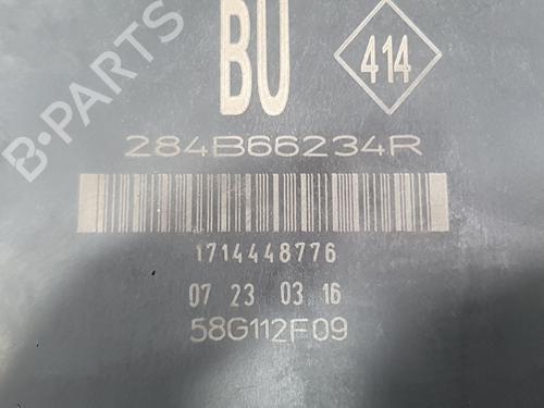 Fuse box RENAULT MEGANE IV Hatchback (B9A/M/N_) 1.2 TCe 130 (B9MR) | BP40012648E1 - Image 3