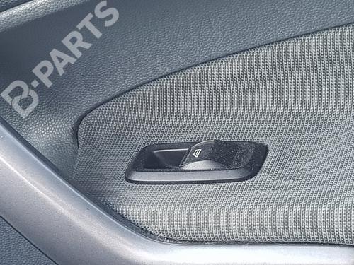 Used Right front window switch Right front window switch FORD FIESTA VI (CB1, CCN) 1.25 (82 hp) 10147429 10147429