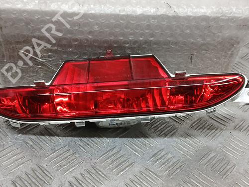 Centralt baglys OPEL CORSA F (P2JO) 1.2 (68) (101 hp) 28318881