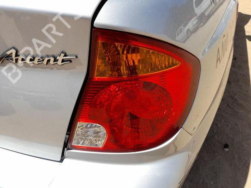 Højre baglygte HYUNDAI ACCENT II (LC) 1.3 (86 hp) 30202310
