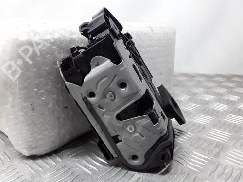 front-right-lock-seat-ateca-kh7-khp-2016-24673968 main image