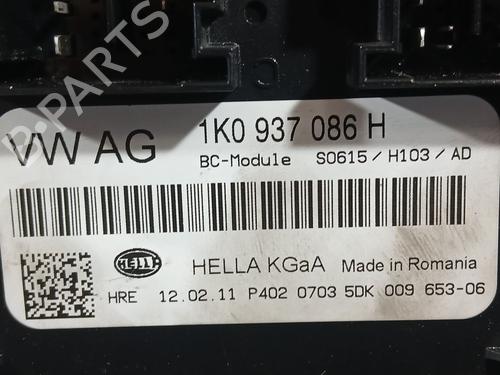 Fuse box VW GOLF PLUS V (5M1, 521) 1.2 TSI | BP37273821E1 - Image 2