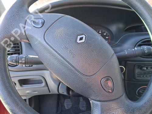 Airbag do condutor Airbag do condutor RENAULT MEGANE I (BA0/1_) 1.4 e (BA0E, BA0V) (75 hp) 33854245 33854245