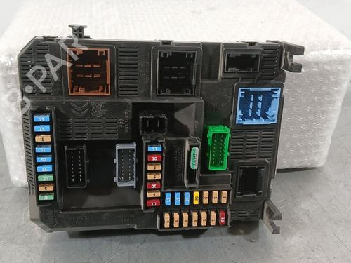 Used Fuse box Fuse box PEUGEOT 208 I (CA_, CC_) 1.5 BlueHDI 100 (102 hp) 35754575 35754575
