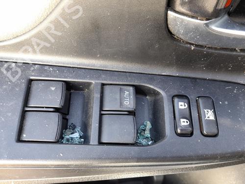 Used Left front window switch Left front window switch TOYOTA YARIS (_P13_) 1.0 (KSP130) (72 hp) 35791015 35791015