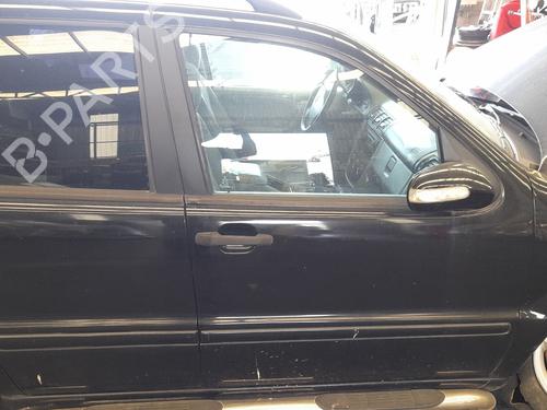 Used Right front door Right front door 37217748 37217748