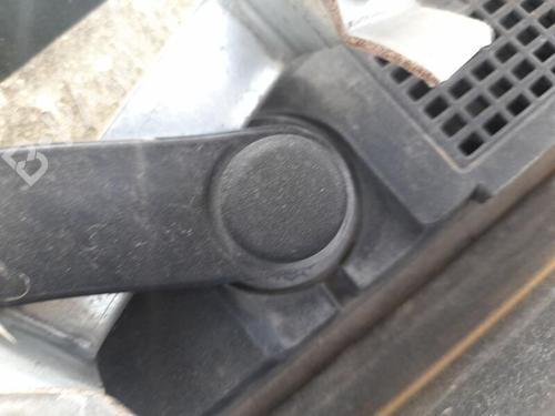 Used Front wiper motor RENAULT MEGANE IV Hatchback (B9A/M/N_) 1.5 dCi 90 (B9A1) (90 hp) 27156251