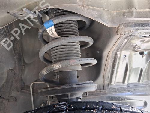 Højre fortil støddæmper Højre fortil støddæmper MG MG ZS SUV (AZS1) 1.5 VTi (114 hp) 34100563 34100563