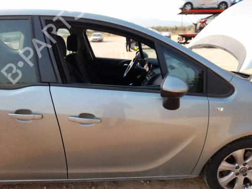 Used Right front door OPEL MERIVA B MPV (S10) 1.7 CDTI (75) (110 hp) 28183915