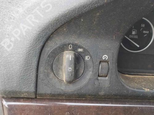 Used Headlight switch BMW 5 (E39) 520 d (136 hp) 22643898