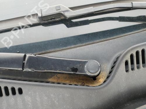 Used Front wiper motor VW PASSAT B7 (362) 2.0 TDI (140 hp) 24936552
