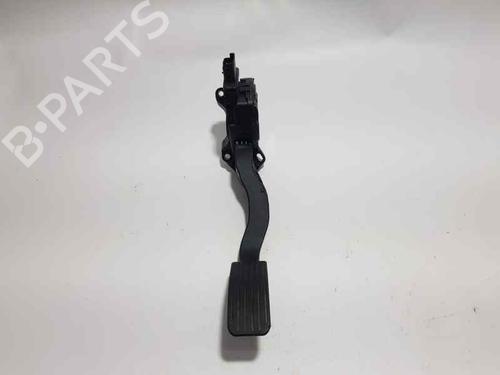 Pedal PEUGEOT 2008 I (CU_) 1.2 THP 110 / PureTech 110 (110 hp) 8418109