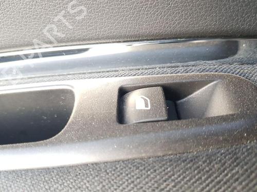 Used Left rear window switch PEUGEOT 5008 (0U_, 0E_) 1.2 (131 hp) 28732274