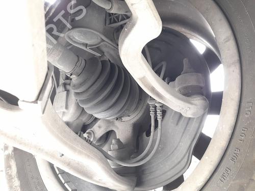 Used Right front steering knuckle Right front steering knuckle 35790941 35790941