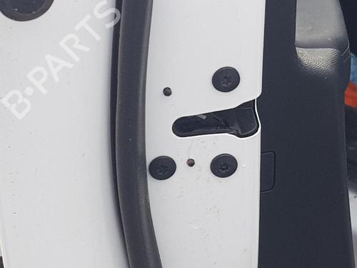 Used Front left lock PEUGEOT 308 III (FB_, FH_, FP_, F3_, FM_) BlueHDi 130 (FBYHZL, FBYHZT) (131 hp) 12566806