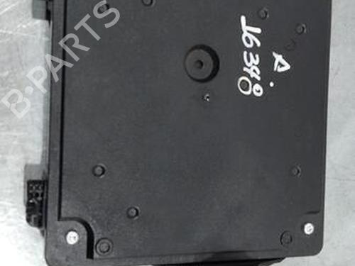 Sikringsdose RENAULT SCÉNIC III (JZ0/1_) [2008-2016]  26220357