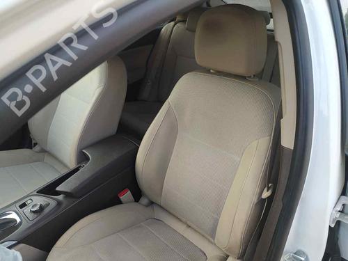 Used Left front seat OPEL INSIGNIA A Saloon (G09) 2.0 CDTI (69) (160 hp) 21394024