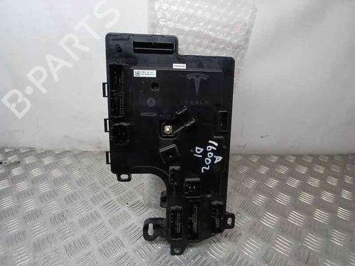 Used Electronic module TESLA MODEL 3 (5YJ3) [2017-2026]  20933236