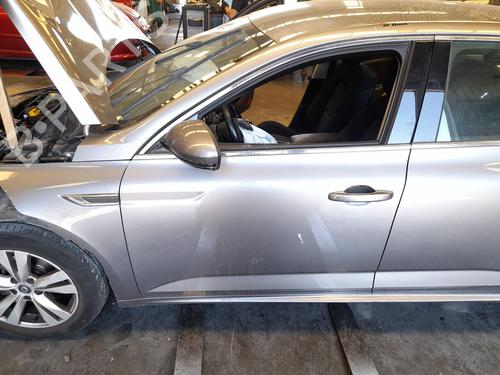 Used Left front door Left front door 37217647 37217647