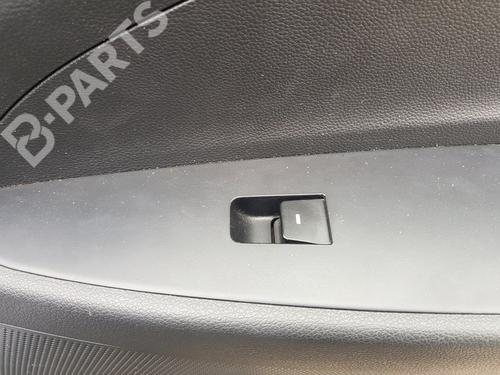Right front window switch HYUNDAI TUCSON (TL, TLE)  | BP9556346I26