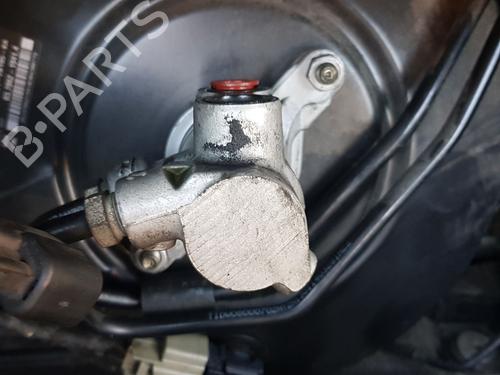 Used Brake master cylinder Brake master cylinder FORD C-MAX II (DXA/CB7, DXA/CEU) 1.0 EcoBoost (125 hp) 33547075 33547075
