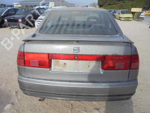 Right headlight SEAT TOLEDO I (1L2)  | BP108604C29 
