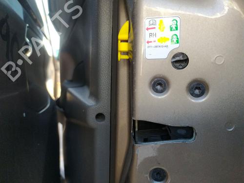 Højre bagtil lås FORD TOURNEO CONNECT / GRAND TOURNEO CONNECT V408 MPV 1.5 EcoBlue (120 hp) 32141732