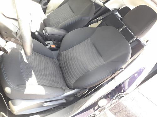 Used Left front seat Left front seat 37473099 37473099
